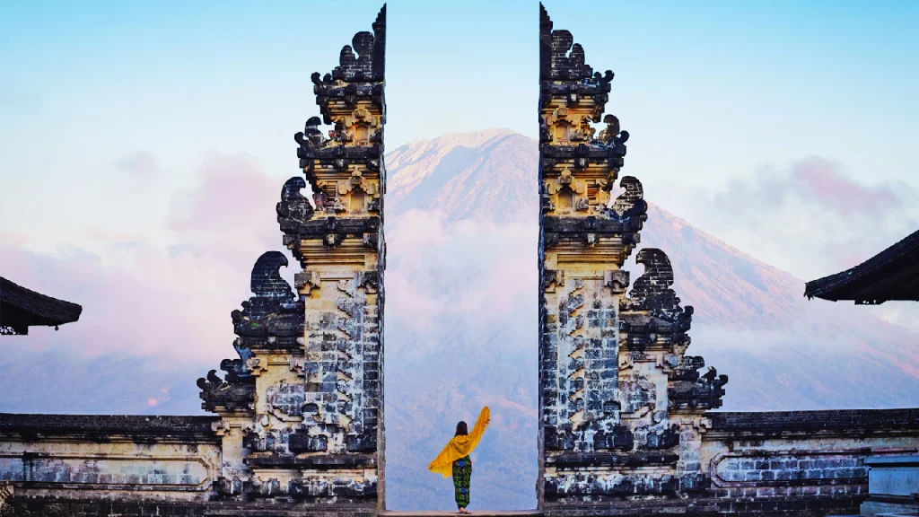 amazing lempuyang temple tirta gangga